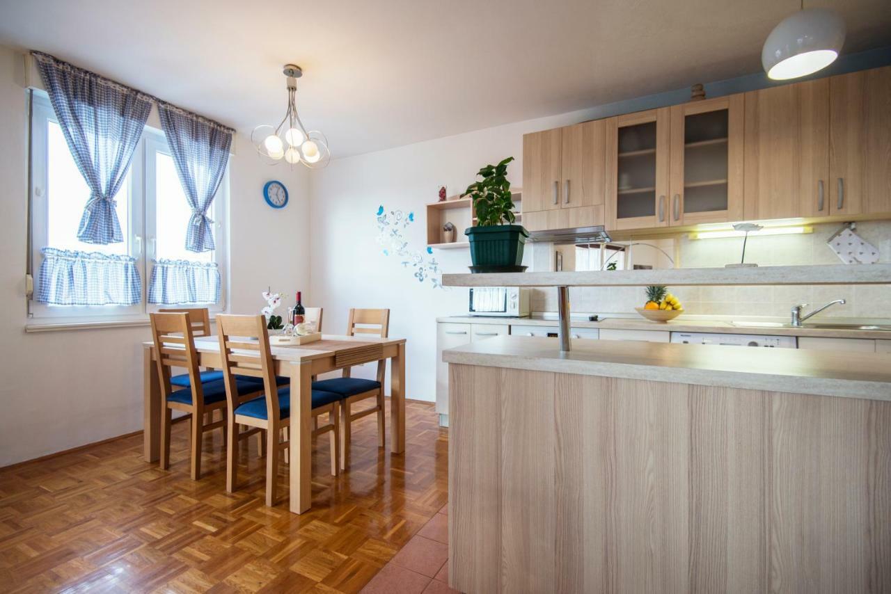 Apartment Martha Deluxe. Ζαντάρ Εξωτερικό φωτογραφία